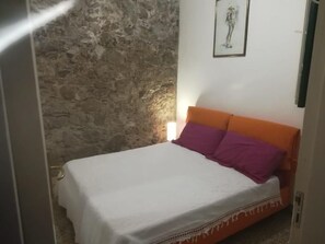 3 bedrooms, WiFi