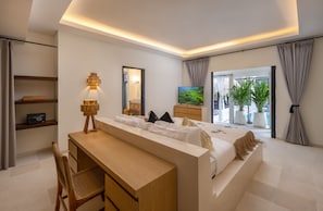 Villa, 3 Schlafzimmer, eigener Pool | 3 Schlafzimmer, Zimmersafe, Schreibtisch, laptopgeeigneter Arbeitsplatz