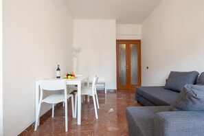 Appartement Ville | 4 chambres, literie de qualité, couette en duvet, ameublement unique