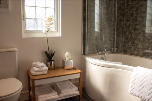Fino Rooms