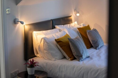 Fino Rooms