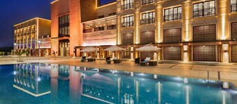 Ramada Encore by Wyndham Statue of Unity