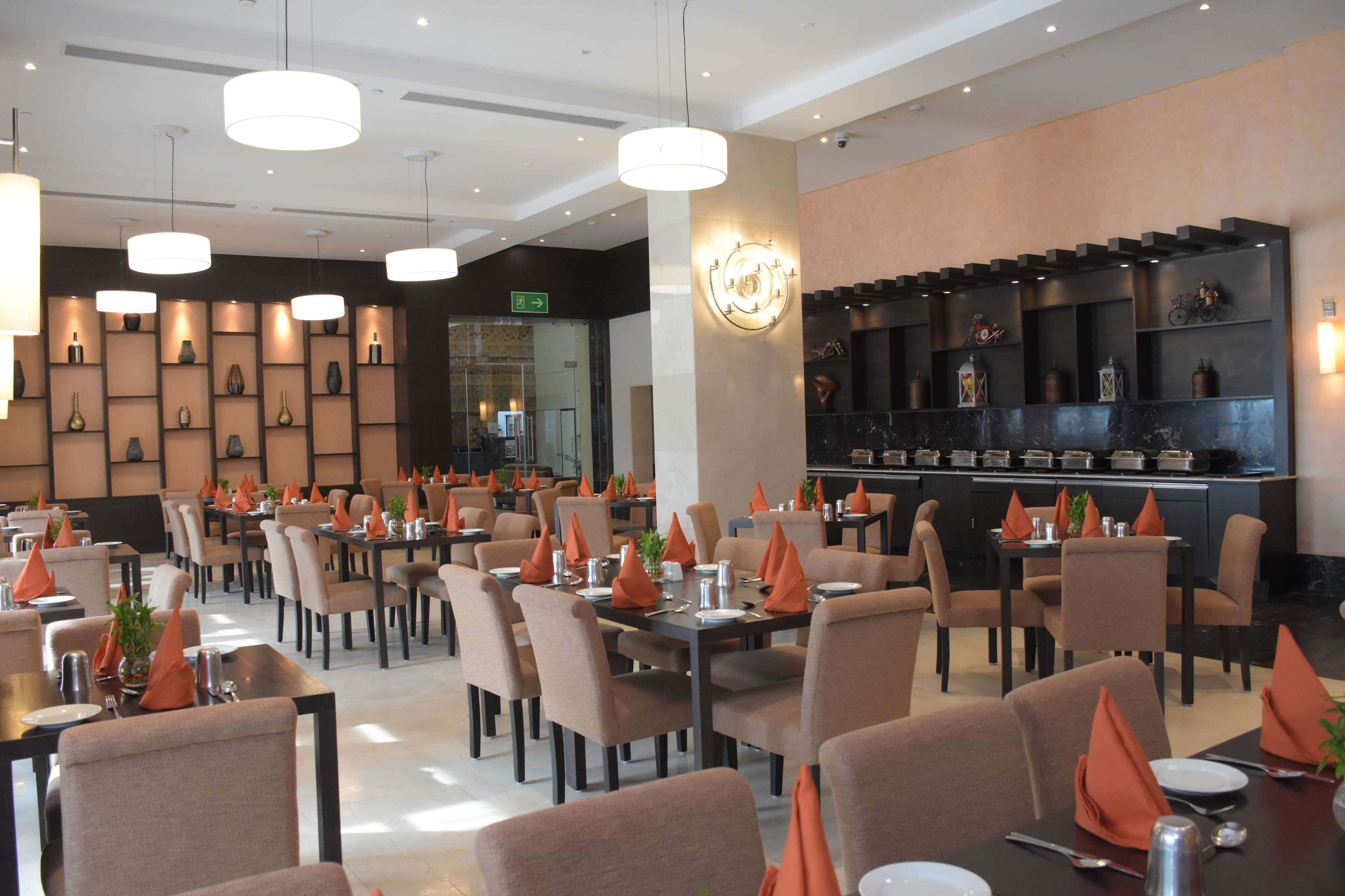 2 restaurants, Indian cuisine