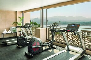 Gym - Ramada Encore by Wyndham Statue of Unity (Garudeshwar)
