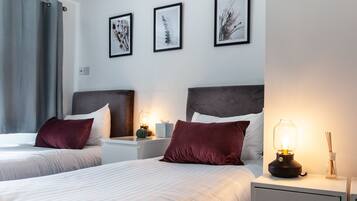 2 bedrooms, free WiFi, bed sheets