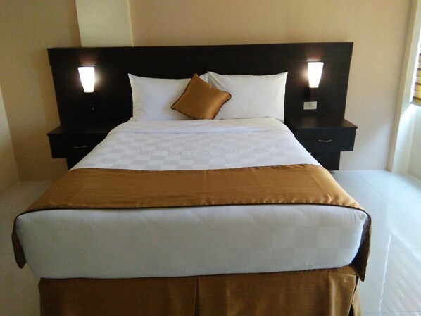 Habitación Deluxe, 1 cama matrimonial | Wifi gratis y ropa de cama 