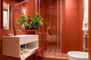 Ducha, cabezal de ducha tipo lluvia, artículos de tocador de diseñador