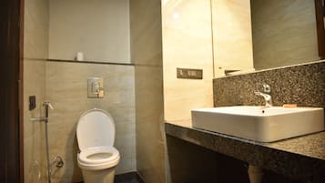 Super Deluxe Room | Bathroom sink