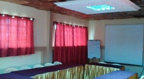 Interior detail - Coconut Palm Hotel (Mweiga)