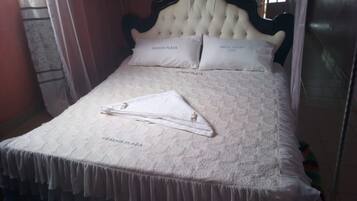 Standard Room | Desk, bed sheets