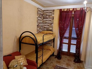 1 quarto