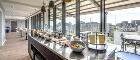 Colazione a buffet, servita tutte le mattine (109 DKK a persona)