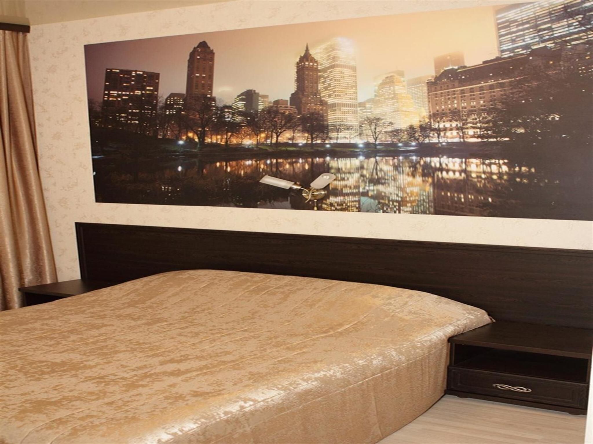 Minibar, desk, laptop workspace, soundproofing