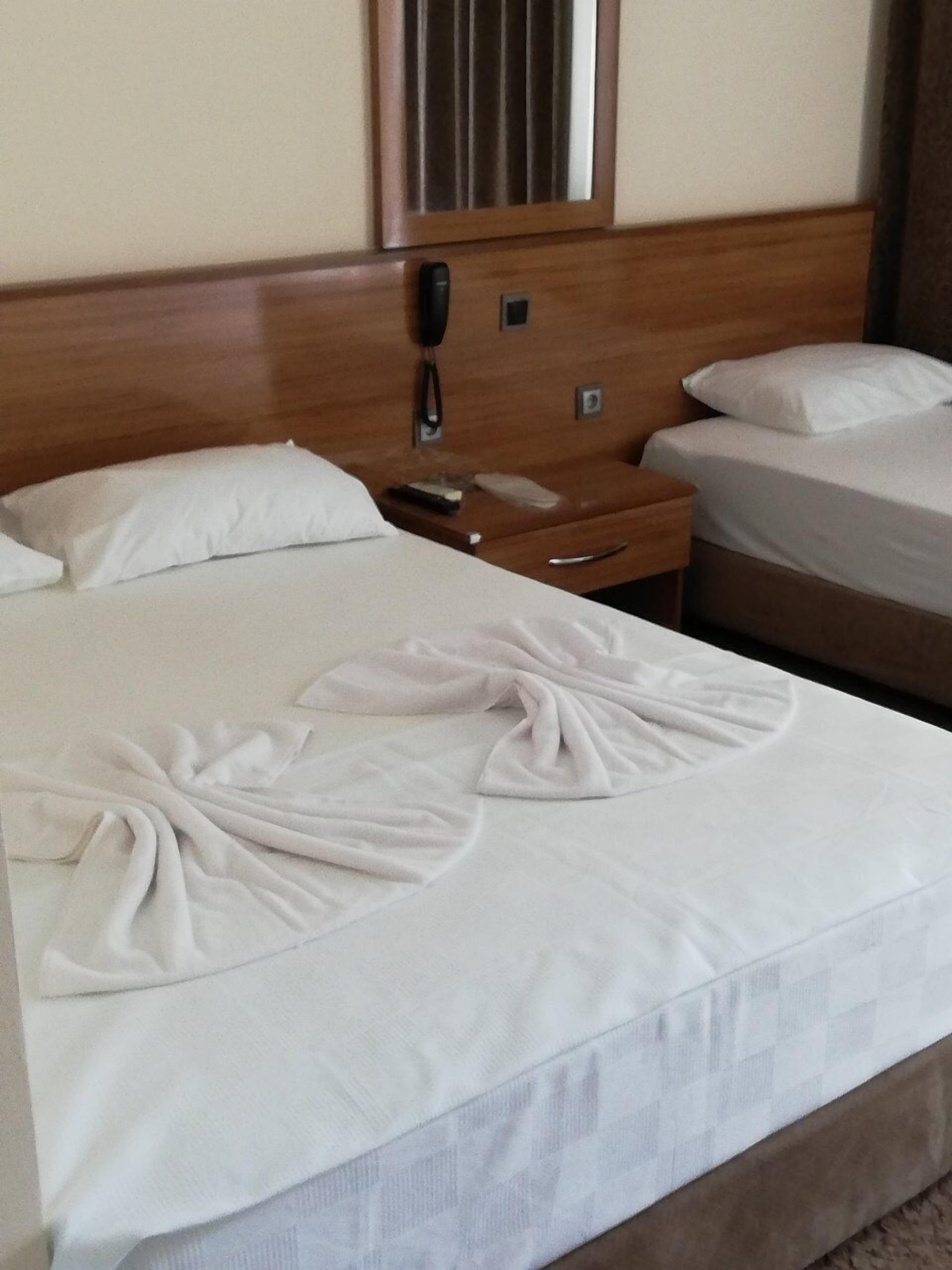 minibar, soundproofing, iron/ironing board, free wifi