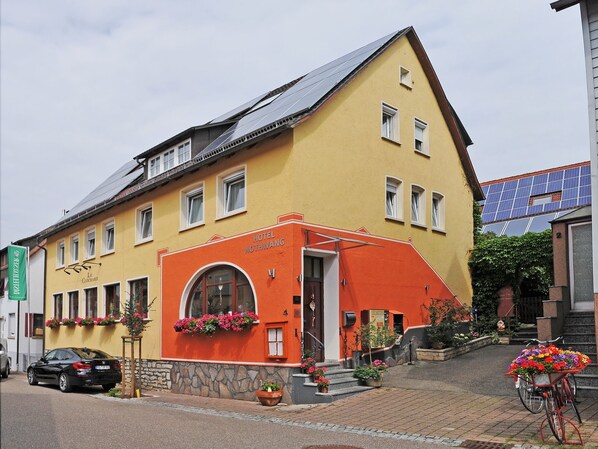 Front of property - Hotel Nothwang (Forchtenberg)