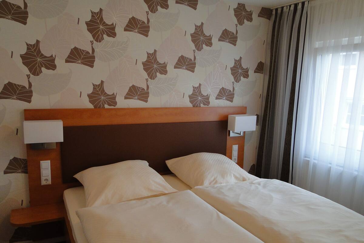 Comfort-Suite, Kochnische | 1 Schlafzimmer, Minibar, Zimmersafe, Schreibtisch