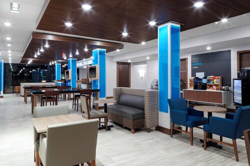 Holiday Inn Express & Suites The Dalles by IHG
