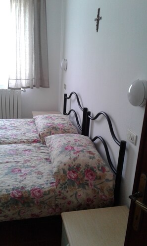 3 camere, ferro/asse da stiro, lenzuola