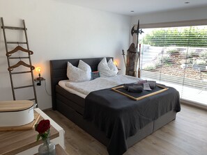 1 bedroom, iron/ironing board, travel crib, free WiFi