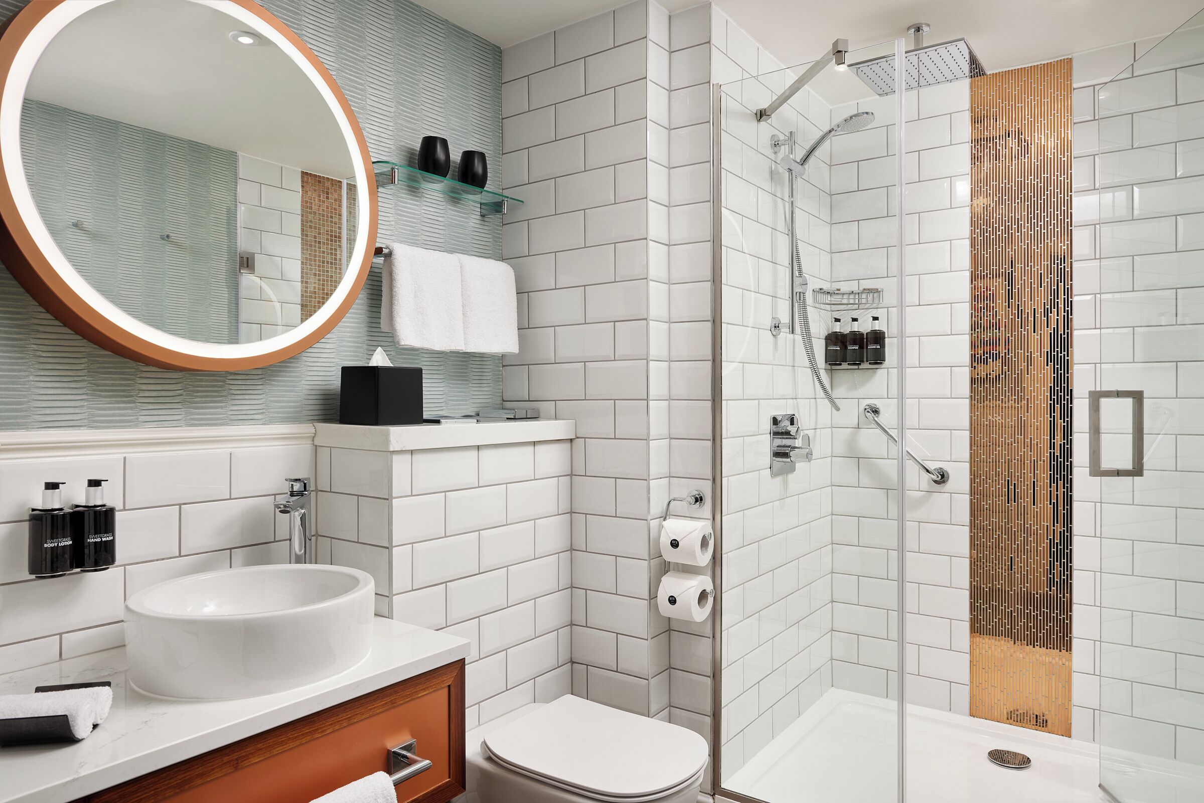 shower, free toiletries, hair dryer, towels