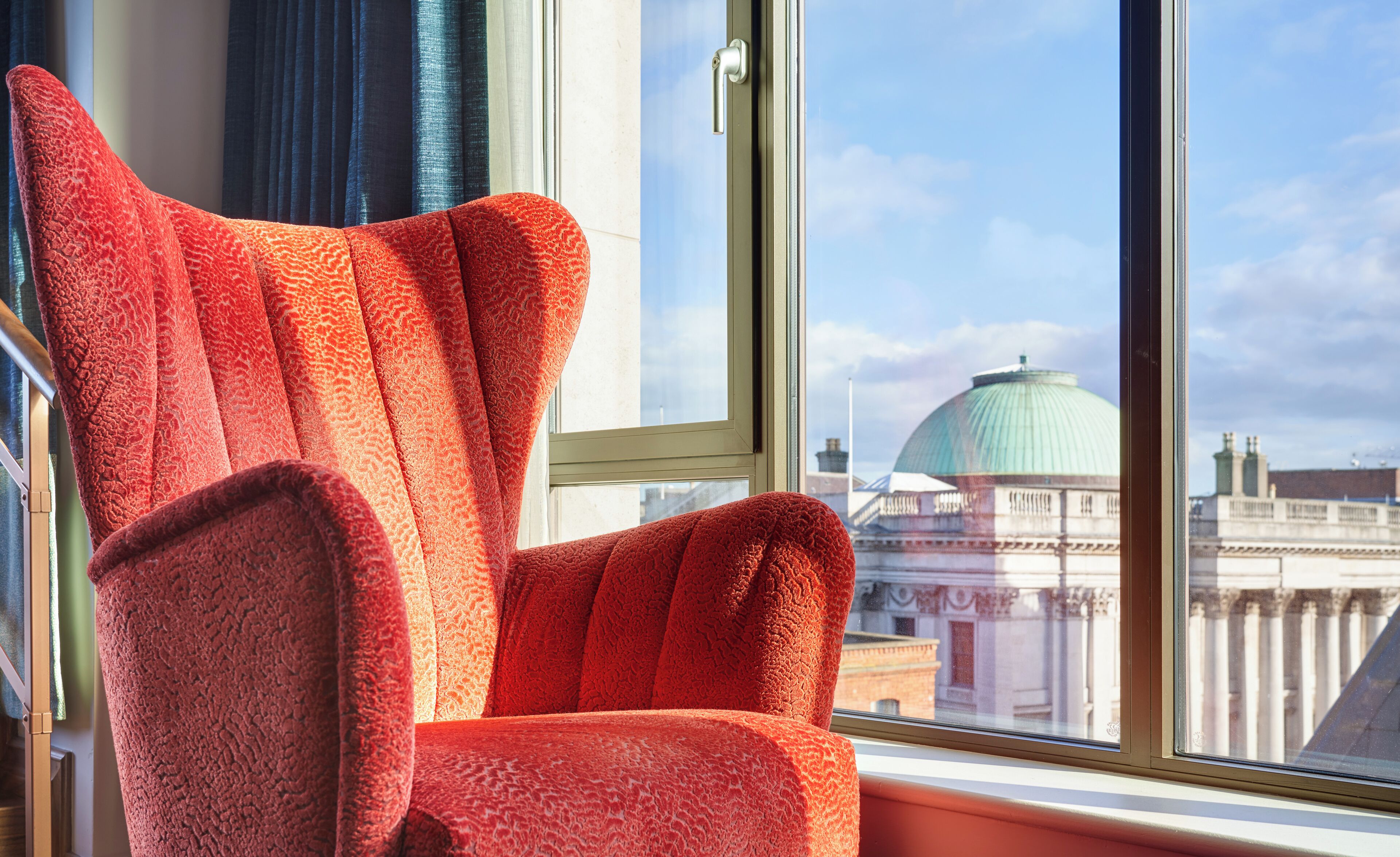 suite | in-room safe, desk, laptop workspace, blackout curtains