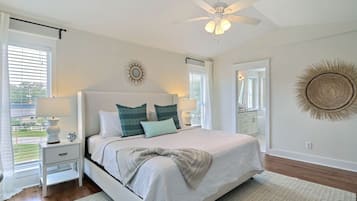 5 bedrooms, iron/ironing board, WiFi (free), bed sheets