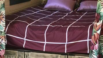 1 chambre, fer et planche Ă repasser, lit parapluie, Wi-Fi gratuit