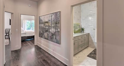 Modern Main St. Apt in Downtown Waynesville!