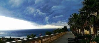 Holiday home Faith ...