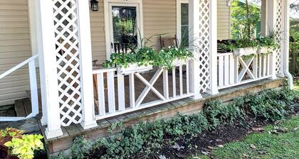 UUSI LUETTELO: Askelmat keskustaan, pyörästä Pisgahiin, lyhyt ajomatka DuPontiin