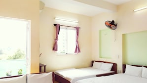 Family Shared Dormitory, Multiple Beds, Patio - Minh Anh - Vung Tau (Ho Chi Minh City)
