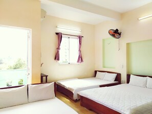 Family Shared Dormitory, Multiple Beds, Patio | Desk, laptop workspace, blackout drapes, soundproofing - Minh Anh - Vung Tau (Ho Chi Minh City)