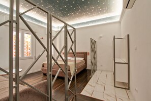 1 Schlafzimmer, Bügeleisen/Bügelbrett, Reisekinderbett, kostenloses WLAN