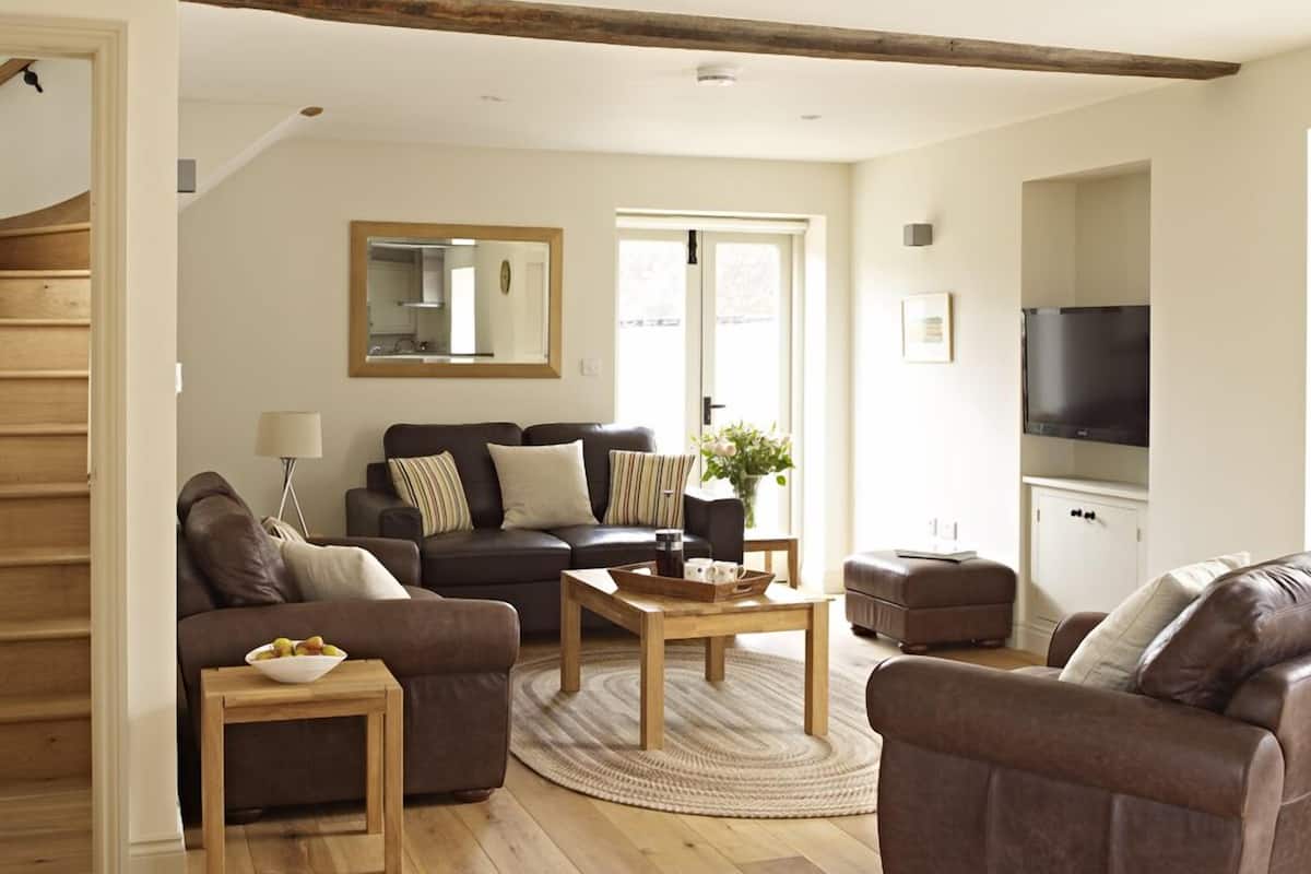 Luxury Cottage, Ensuite, Garden View (Orchard Cottage) | Lounge