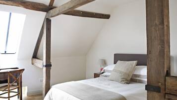 Romantic Cottage, Ensuite, Garden View (Pear Tree) | 1 bedroom