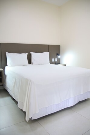 Een laptopwerkplek, gratis wifi, beddengoed, rolstoeltoegang