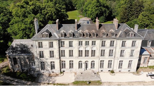 Chateau de Freschines