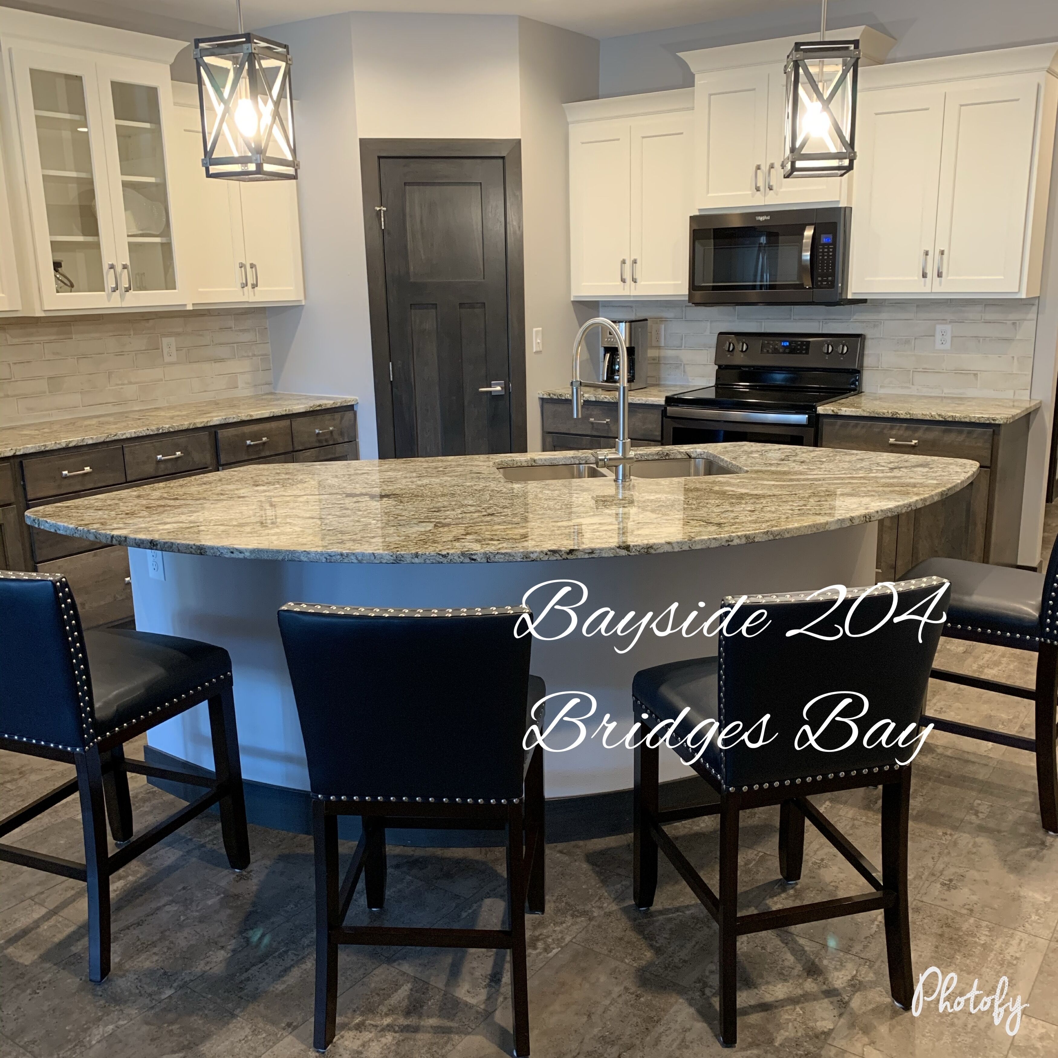 NEW CONDO LOCATED NEXT TO THE WATERFRONT **6 daily water passes included**
