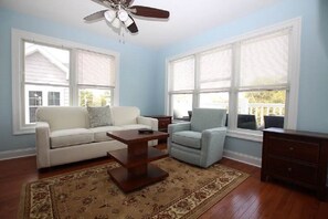 Flat-screen TV, fireplace, ping pong