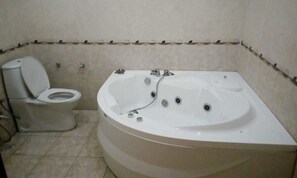 Dobbeltrom – basic | Vask på badet
