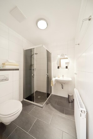 Bathroom - Pension am Schlossberg (Reichenberg)