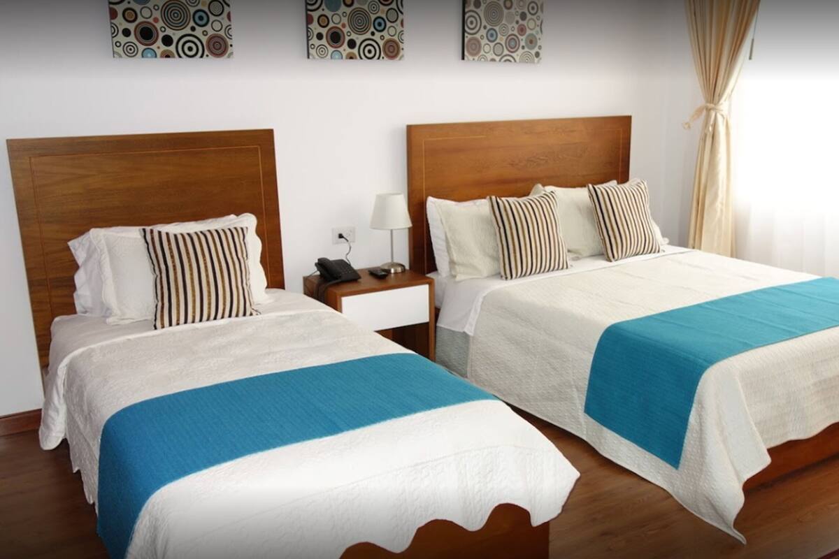 Double Room, Multiple Beds | Desk, WiFi (free), bed sheets