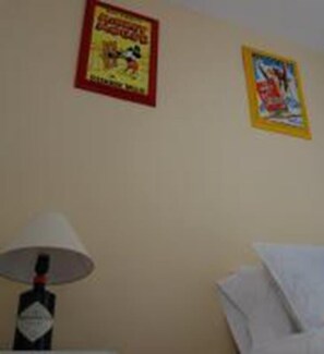 Wifi gratuïta i roba de llit 