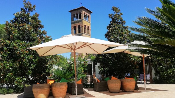 Exterior detail - Hotel Ristorante degli Angeli (Magliano Sabina)