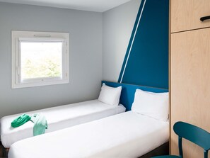 Soundproofing, free WiFi, bed sheets - ibis budget Fécamp (Fecamp)
