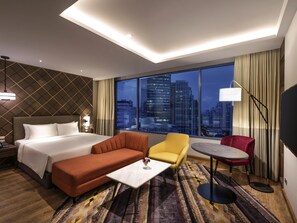 Deluxe Suite, 1 King Bed, City View | In-room safe, desk, laptop workspace, iron/ironing board - Mercure Bangkok Sukhumvit 24 (Bangkok)