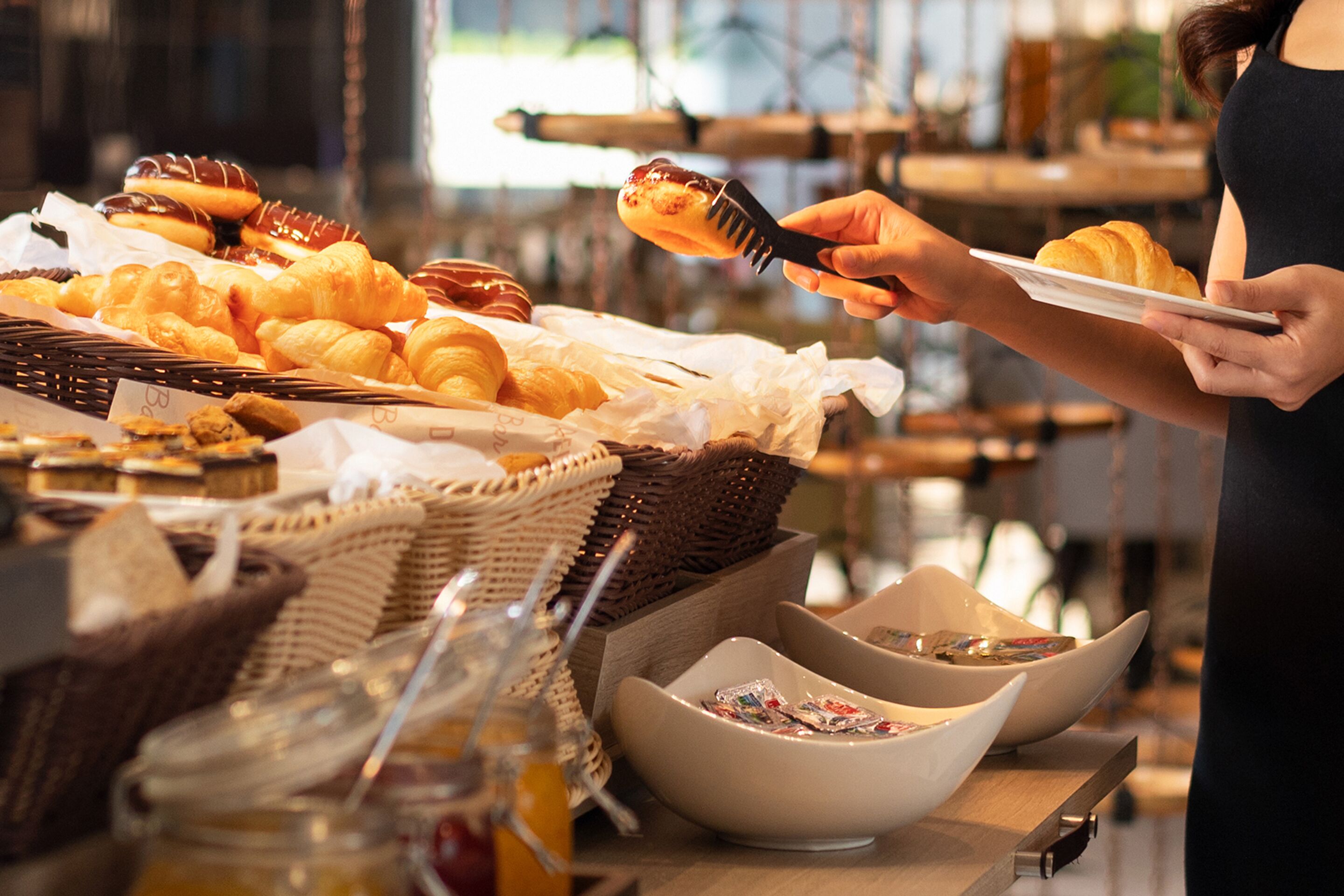 daily buffet breakfast (thb 494 per person)