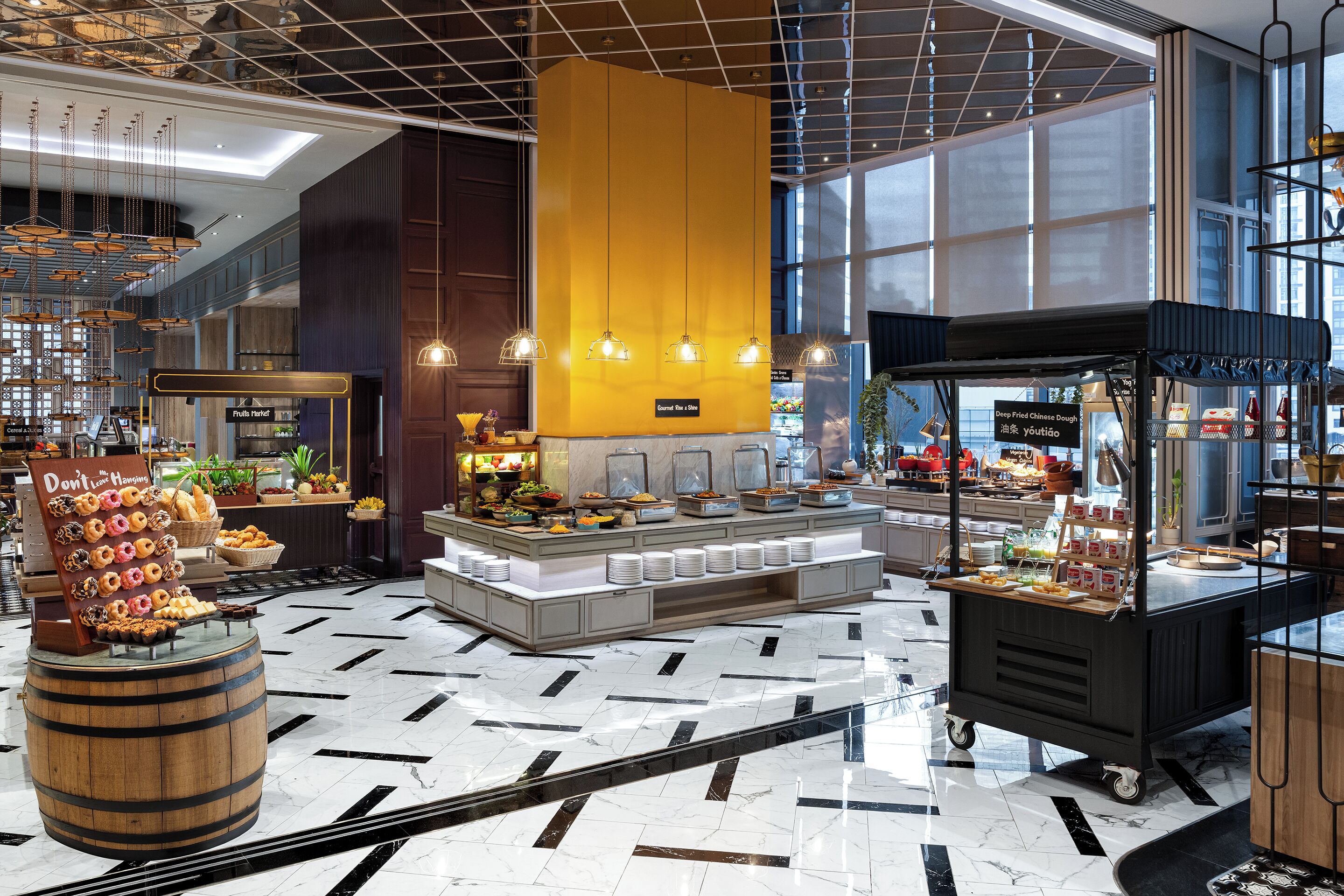 Daily buffet breakfast for a fee