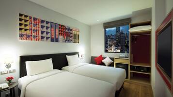 Standard Room, 2 Single Beds | In-room safe, desk, free cots/infant beds, free WiFi