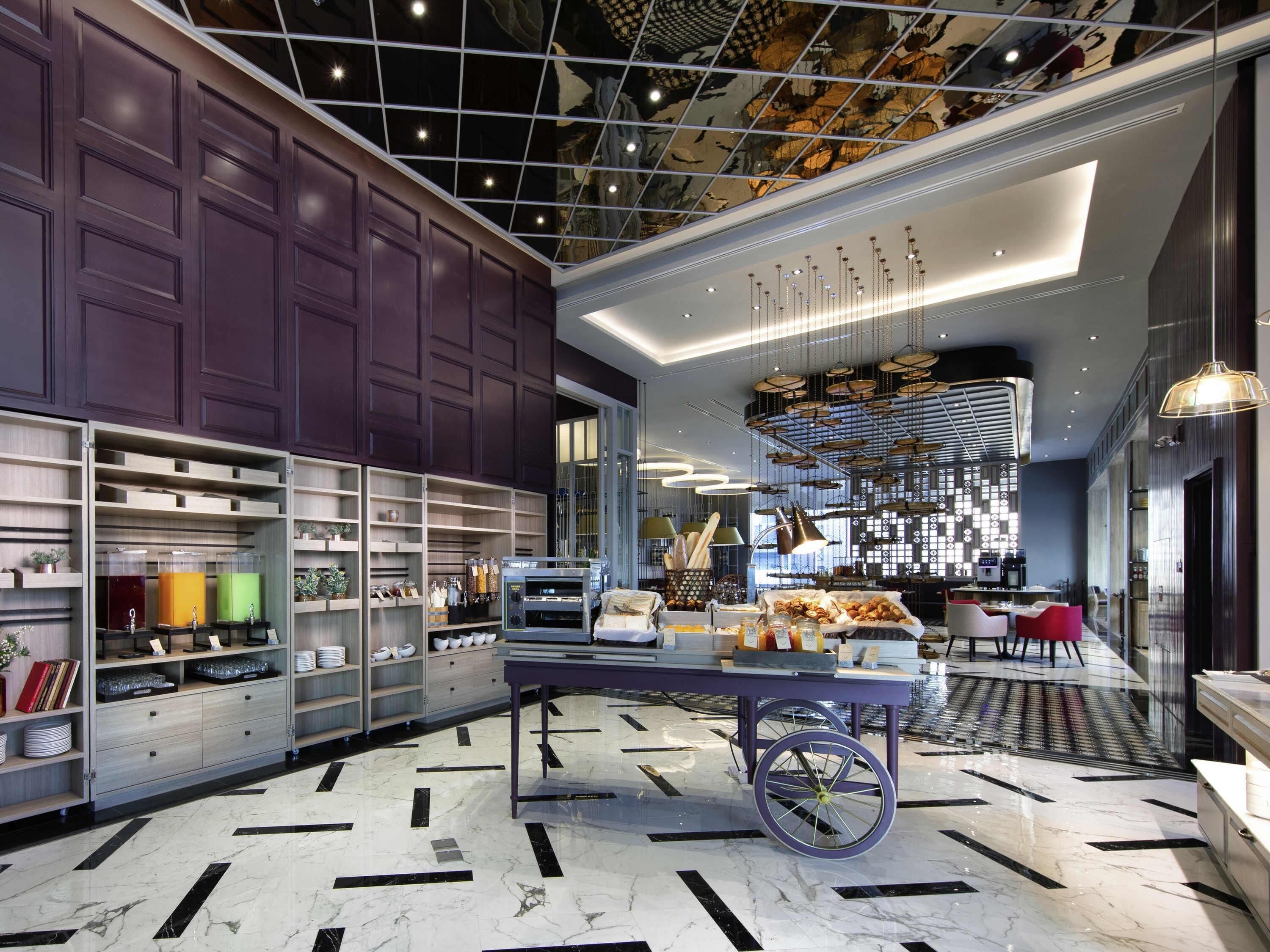 daily buffet breakfast (thb 494 per person)